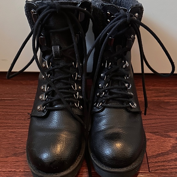 Mia 6.5 Black boots Lindsey - Picture 2 of 7